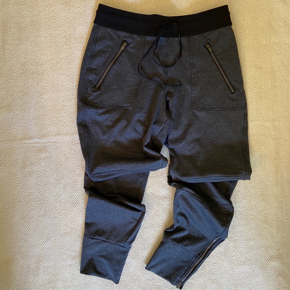 Athleta flux joggers like new sz sm
